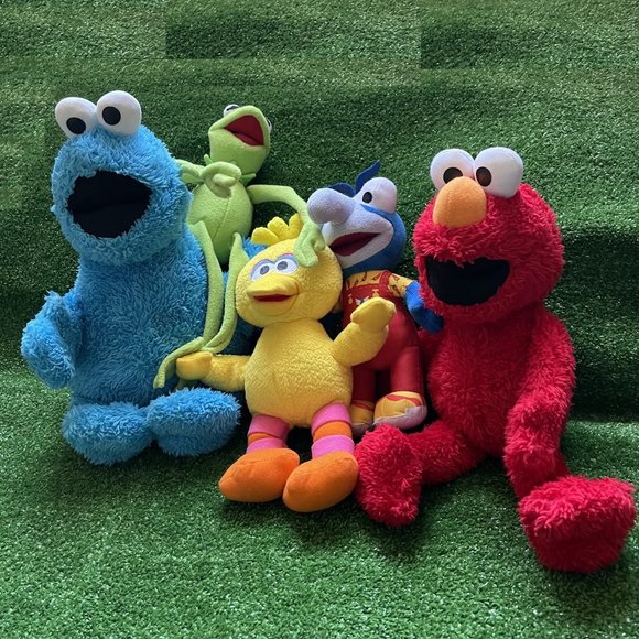 Sesame Street Classic Plush Elmo, Big Bird, Gonzo and Cookie Monster 5 Pcs Set - Picture 7 of 14